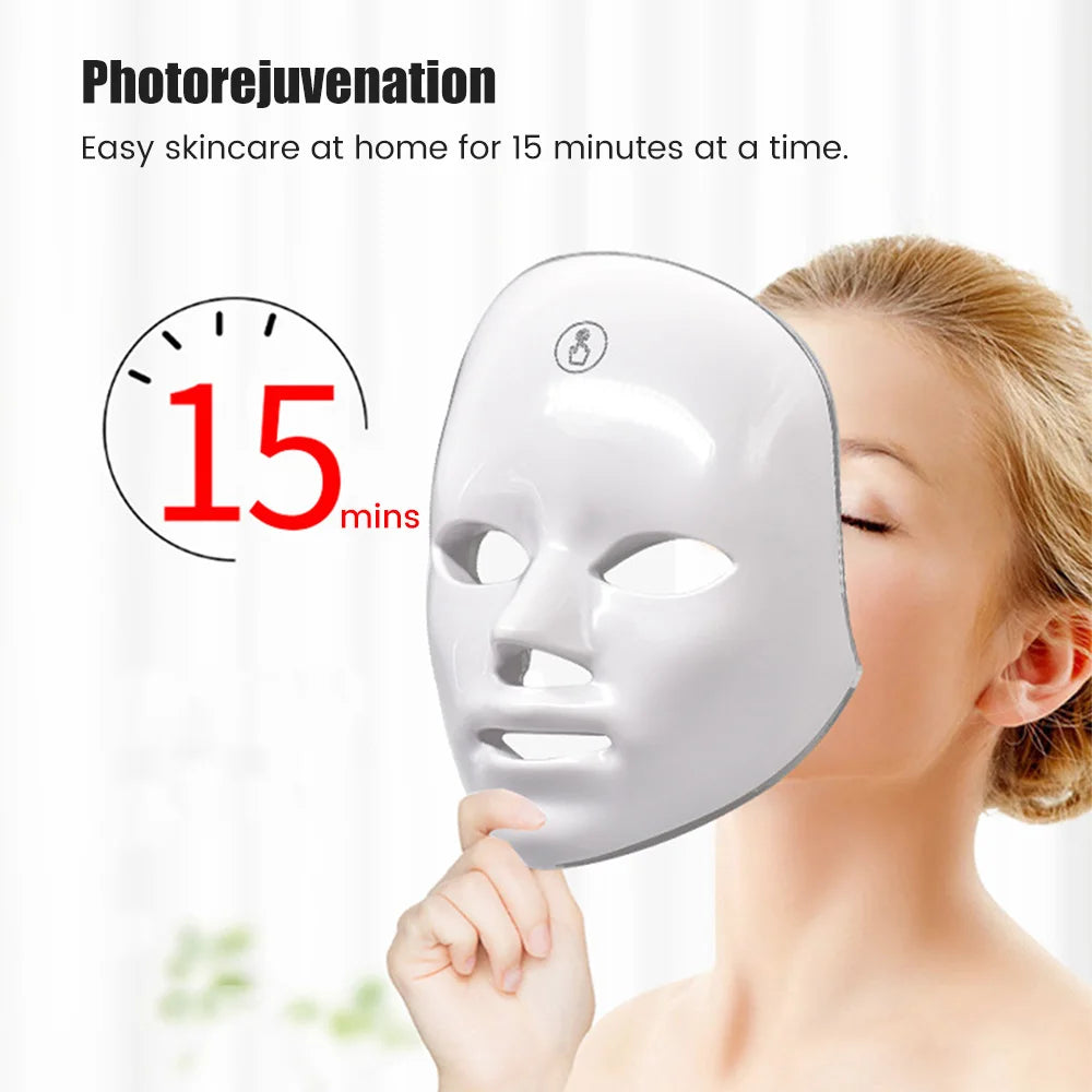 Red-Light Therapy Beauty Mask